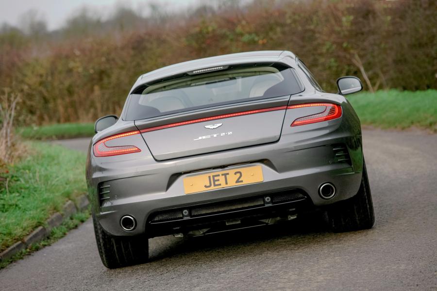  Aston Martin Jet 2+2 2013 года  (фото 9 из 33)